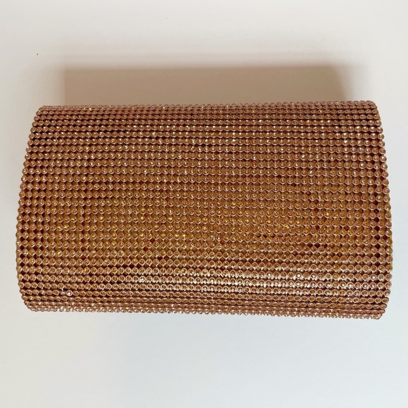 Lulu Townsend - Picture 3 of 4